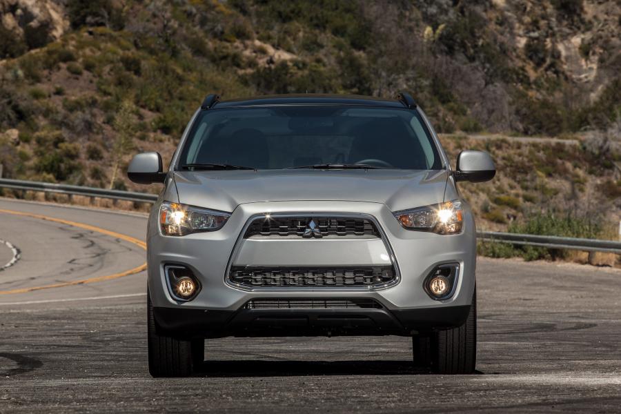  Mitsubishi Outlander Sport 2013 года  (фото 41 из 83)